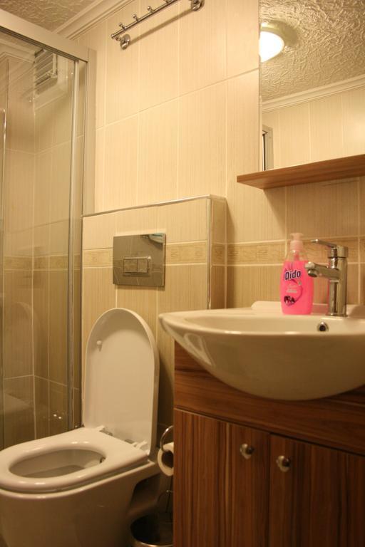 Mete Apartments اسطنبول الغرفة الصورة